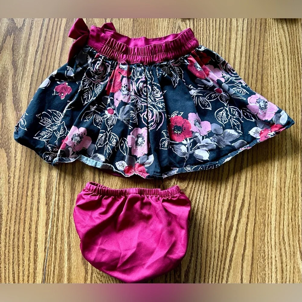 Old Navy lined skirt with matching panties size 2